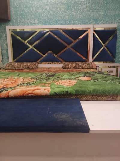 bedroom set for sale