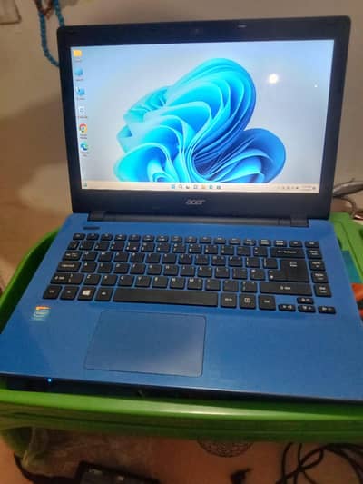 Acer laptop 4sale  4gb Ram, 128gb ssd