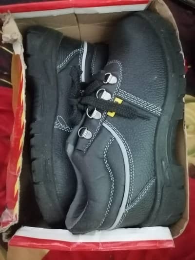 Safety Shoes