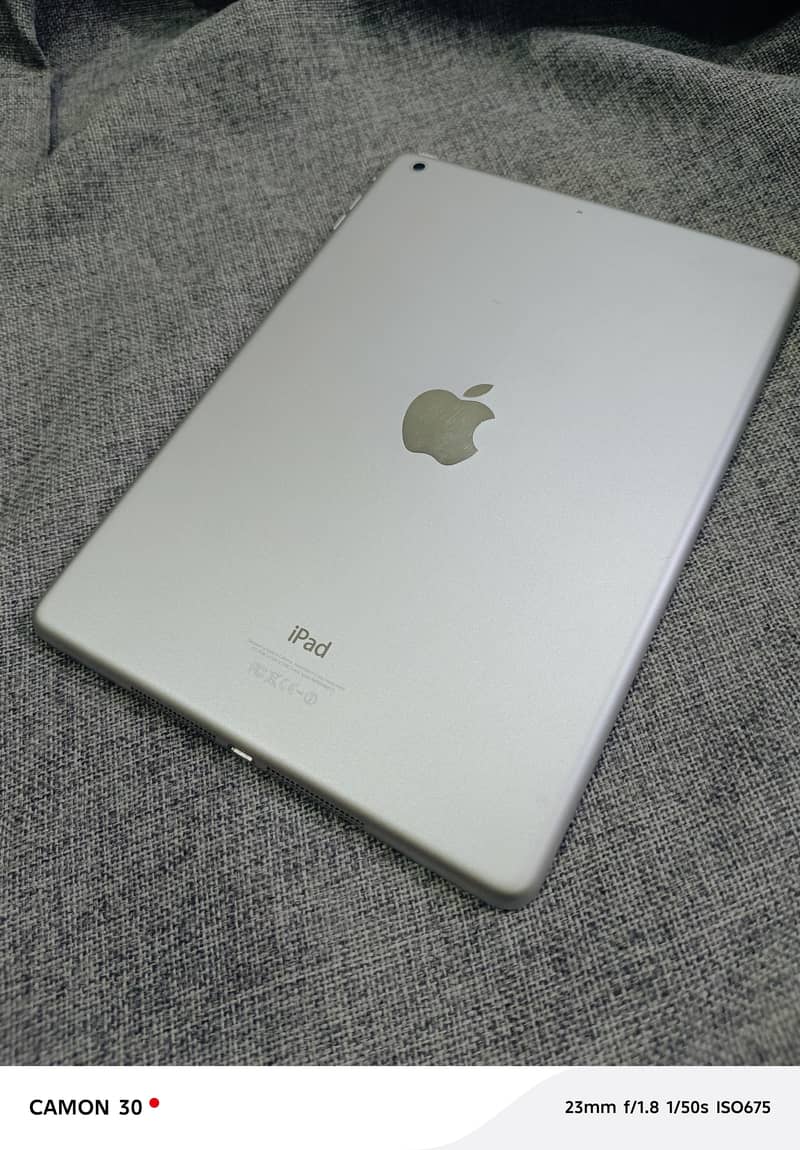 iPad Air  0