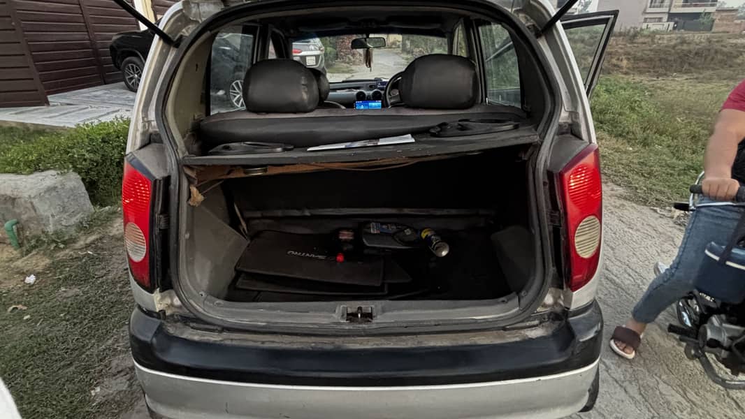 Santro Executive 3