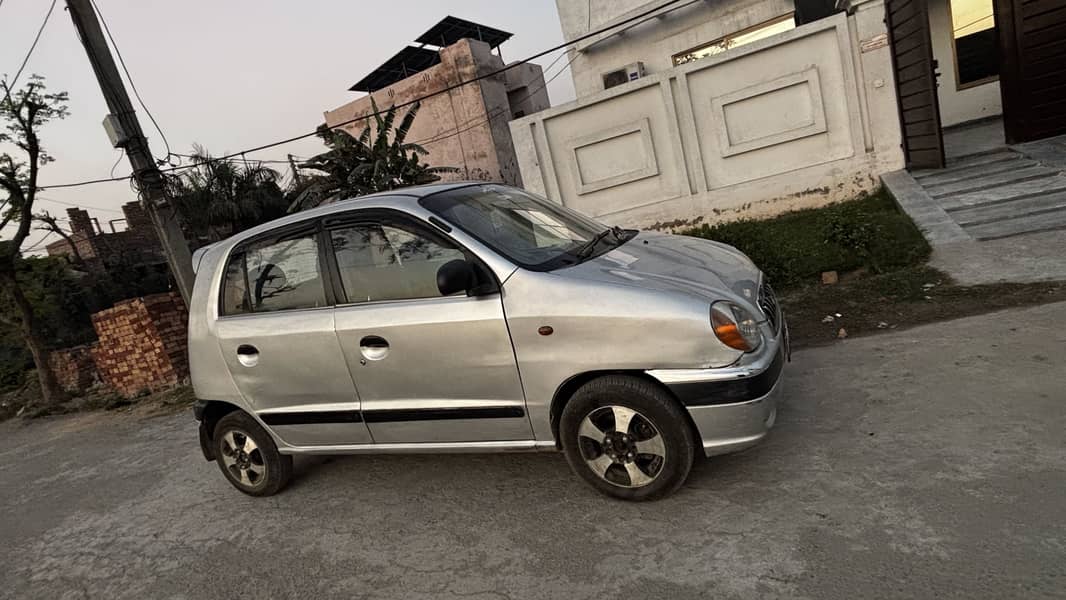 Santro Executive 7