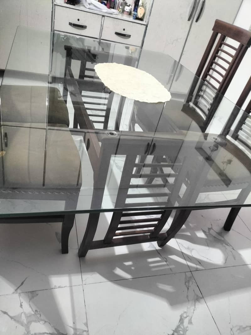 dining table with chairs 0