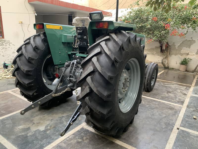 Millat tractor 385 1