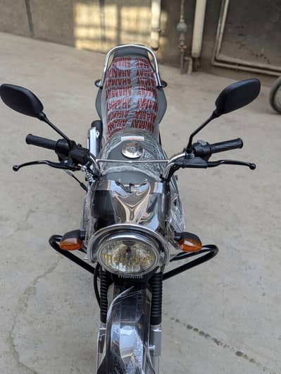 YBR 125 G 2023 For Sale Islamabad Register