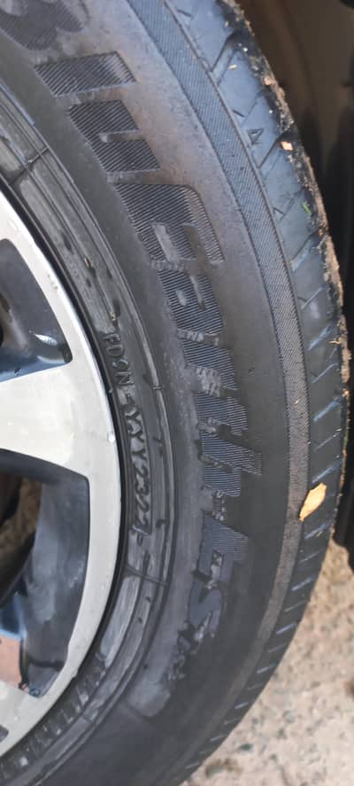 195/65/15 Yokohama Blue Earth 4 tyres