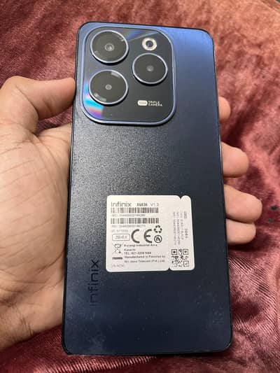 Infinix Hot 40 With Box