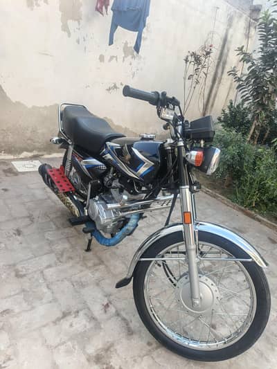 Honda 125 | 2025 model  Black colour