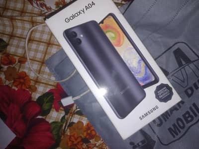 3/32 OK with box and charger just glass break