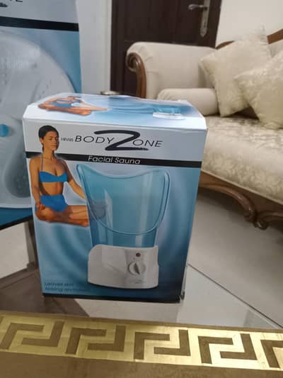 HINARI BODY ZONE FACIAL STEAMER BRAND NEW