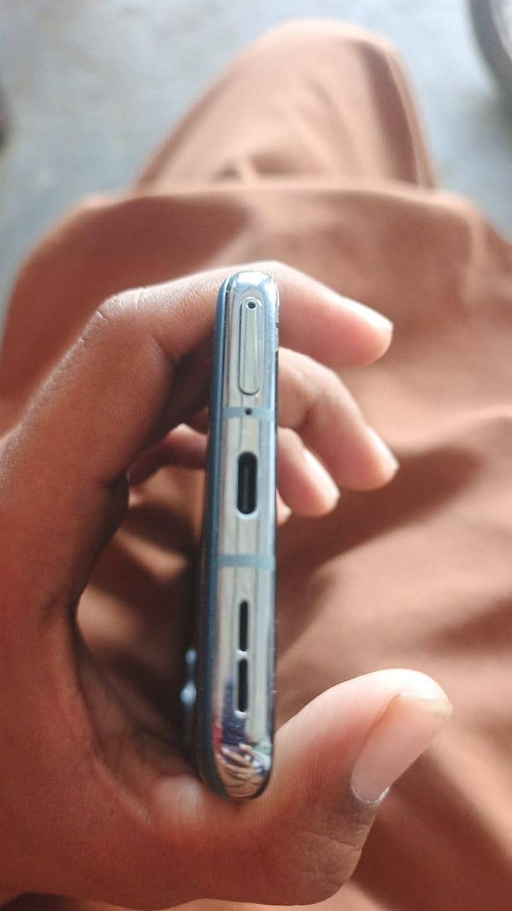 OnePlus 9 pro 10/8          03021113848 2