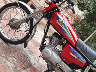 Honda 125 CG 2004 model for urgent sale