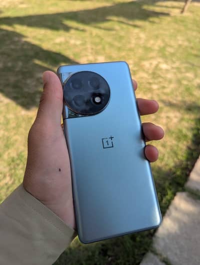 one plus 11R 5G. 120 FPS Pubg. 16+12/256. . 10/9.