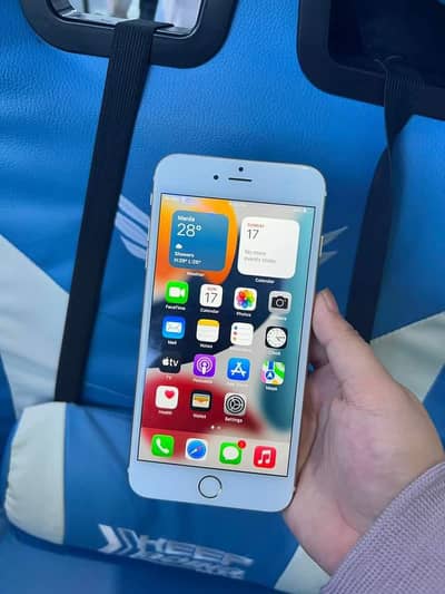 iPhone 6s plus 128 GB PTA approved full box for sale