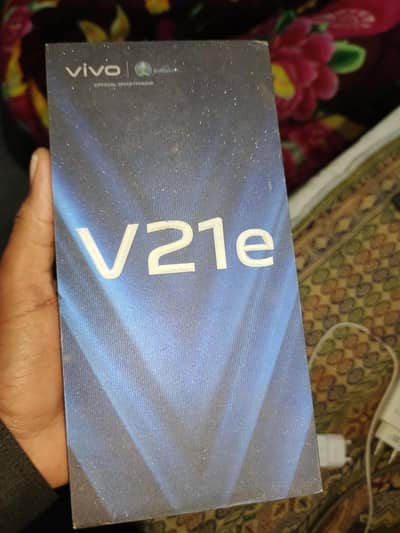 vivo V21e