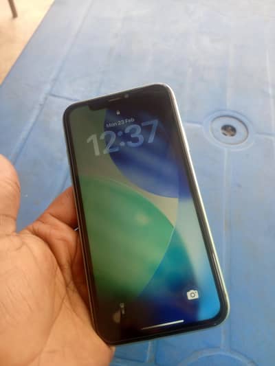 apple iphone 11 64 gb 82 battery