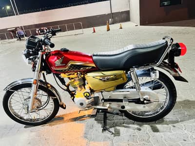 Honda CG 125 S-E | Model 2024 | 5,600 KM | Only Call 0316 - 0031311