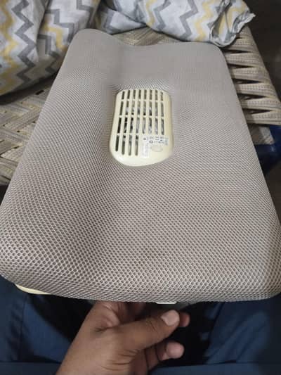 Logitech Speaker  Lapdesk N700