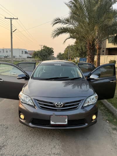 Toyota Corolla GLI 2010 03004922206 watsapp only