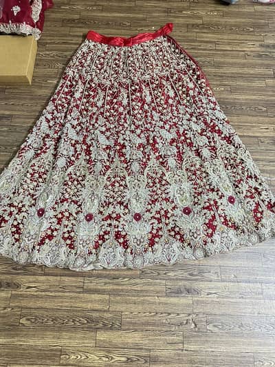 Bridal dress brand just 1 time used with jewellery