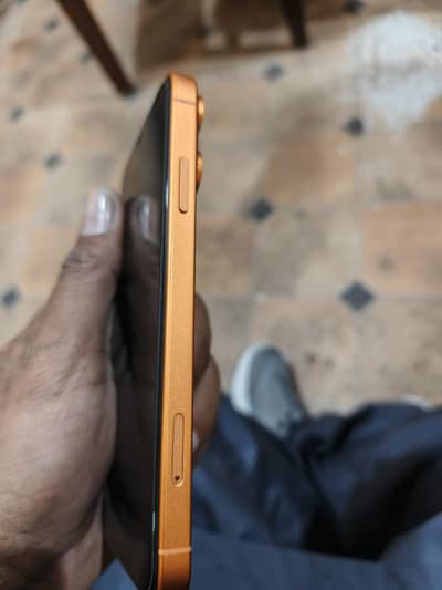 I phone xr conv. 17 pro max