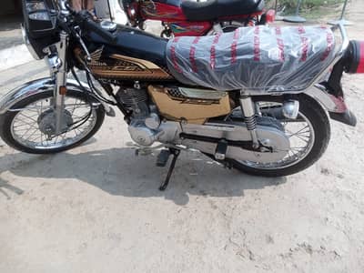 HONDA 125 Gold Edition