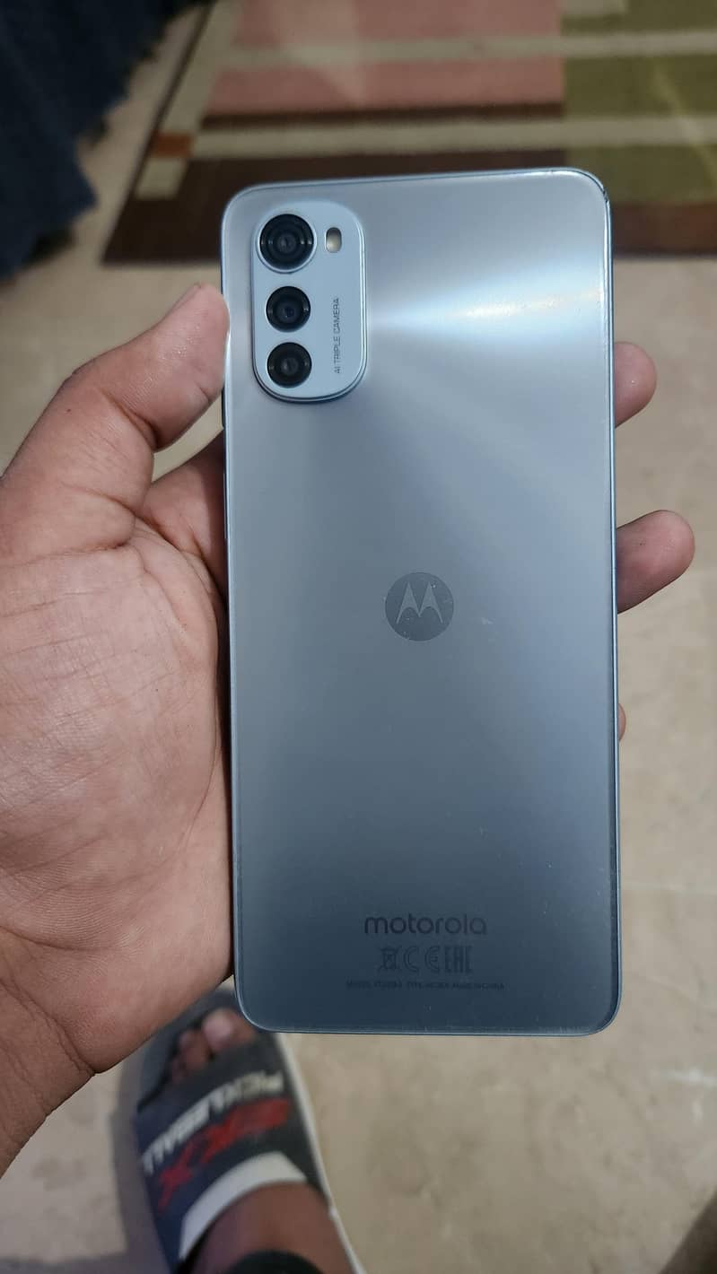 moto e32s 1