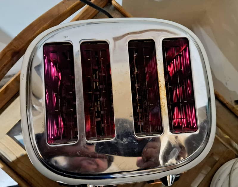 IMPORTED TOASTERS 1
