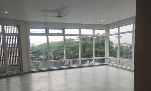 1800 Square Feet Flat In Defence Raya Is Best Option