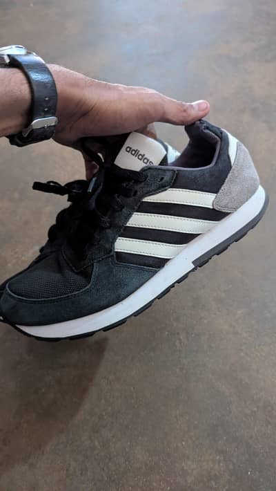 Adidas 8K