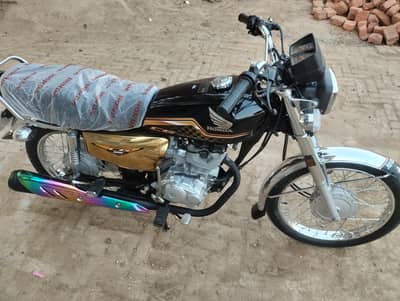 Honda 125 salf start bic for sale 24 modal 03451400338 03464952094