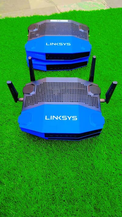 Linksys WRT AC1900 Dualband Long Range Gaming And VPN wifi Router