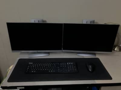 2 HP Borderless LED’s - 23 inch