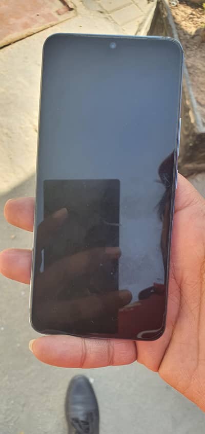 vivo y21 all ok . . 8+4  128