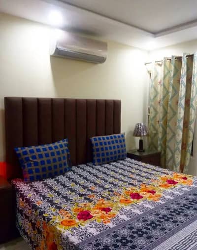 Studio phr day Sort Time available