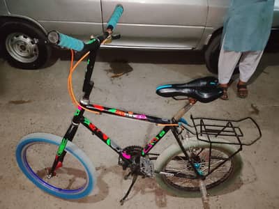 Lene wala raabta kare good condition hai