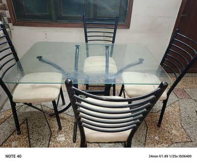 Dinning Table and Chairs