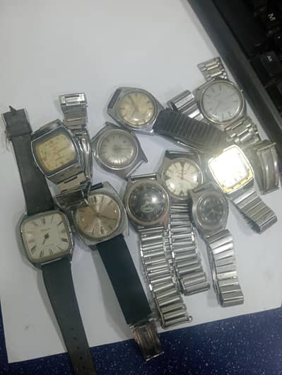 Vintage Rarer Hand winding watches Citizen camy west end watch