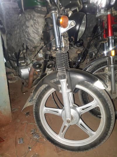 fist owner ha Karachi number ha