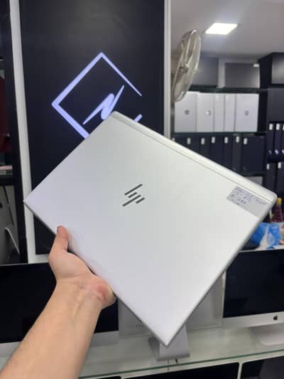 HP EliteBook 840 G5 Core i7 8th Gen 8GB RAM | 256GB SSD Laptop stock