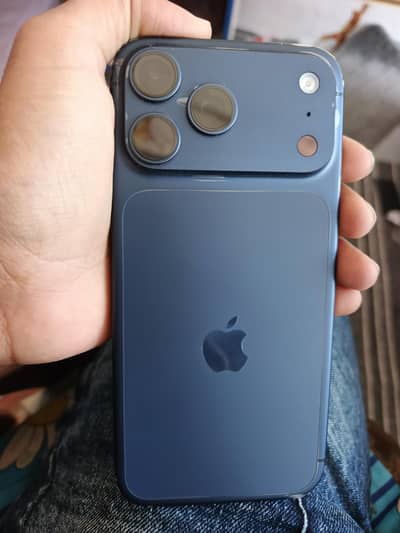 iphone 17 pro max factory unlocked 256 gb with box cable