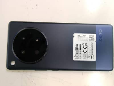 Infinix zero40 8+8/256  exchange only iphone