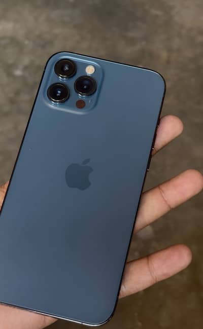 12pro max 256gb factry unlocked waterpcked