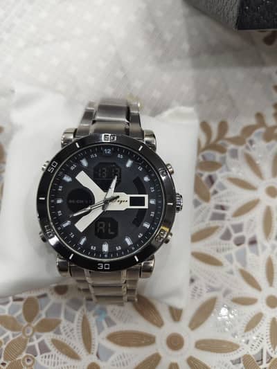 Yezex fashion-style quartz watch Stainless Steel Back