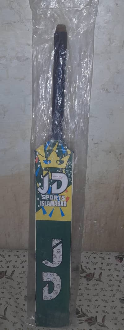 New Bat same as pic vry cheep