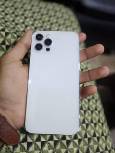 iphone 12 pro water pack total original phone 10/10 ph#3291320008