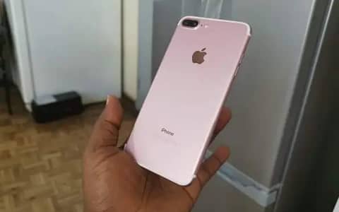 iphone 7 plus 128 GB my WhatsApp number 0325 5503411