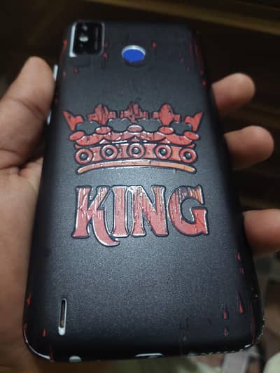 Tecno spark 6go 3+64 Lash condition