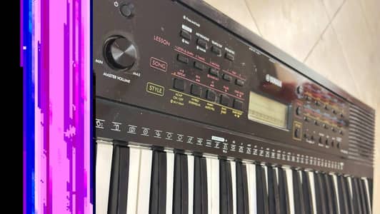 Yamaha PSR - E273 Used since 2022