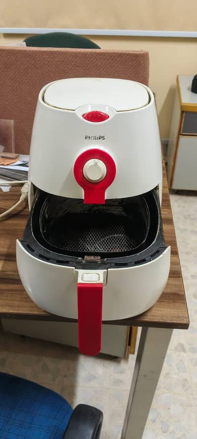 PHILIPS AIR FRYER